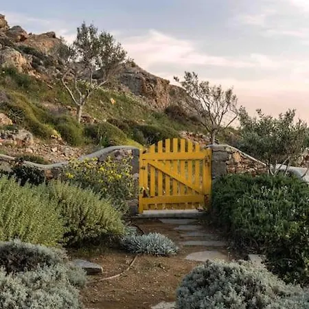 Serenity - Port View *